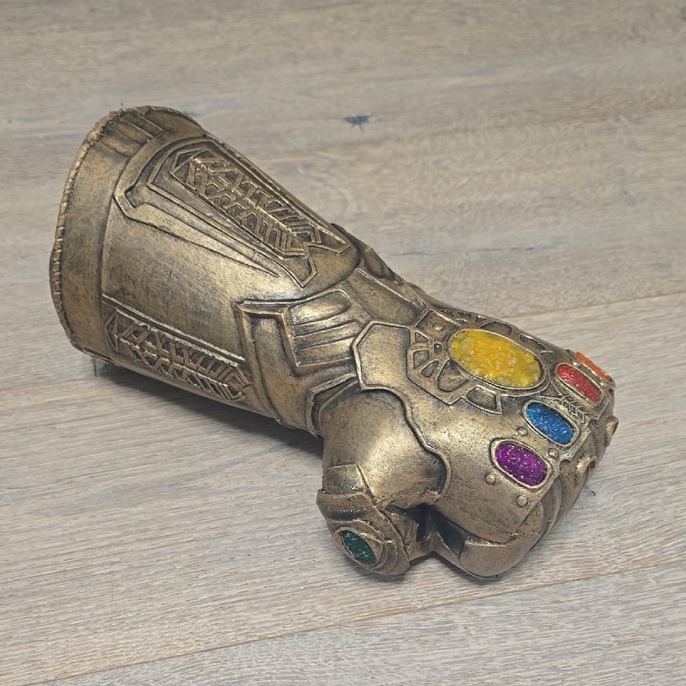 Thanos Gauntlet